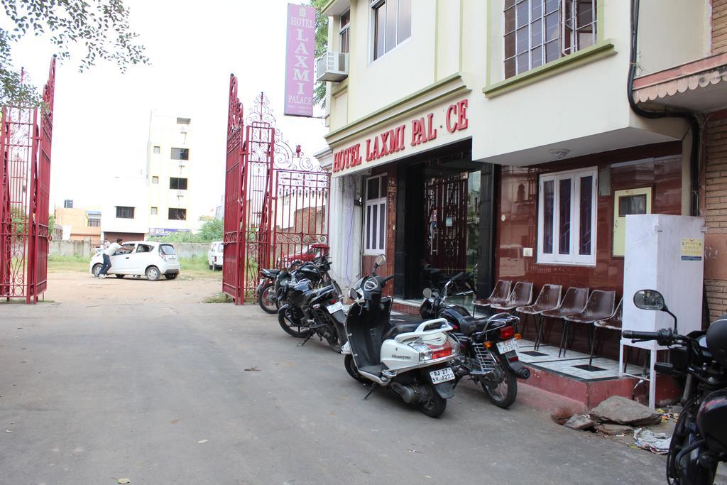 Hotel Laxmi Palace Udaipur Exterior photo